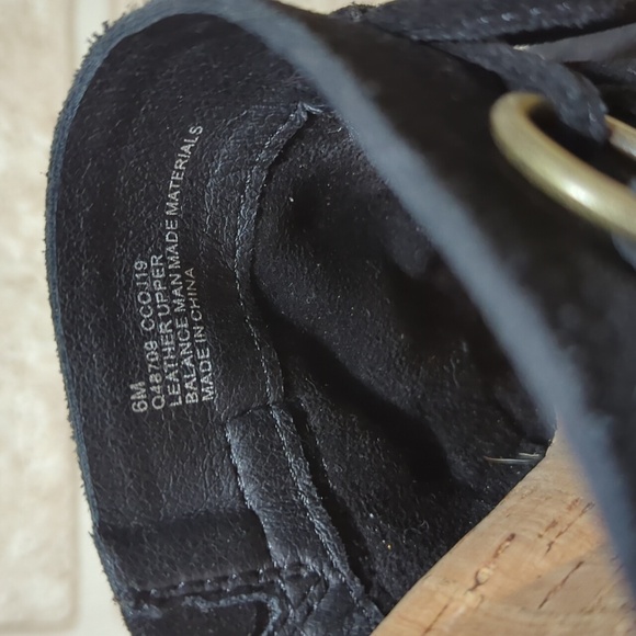 Korks Women' s Woodley Mules Black Suede sz 6 - Picture 10 of 10